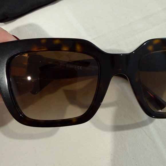 Valentino Havana Sunglasses with Rockstud Accents on either side - Picture 5 of 11